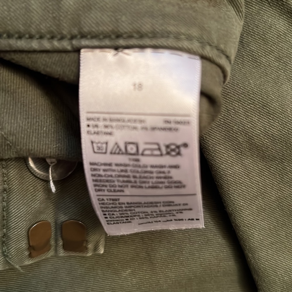 Old Navy Pixie Pants - image 3